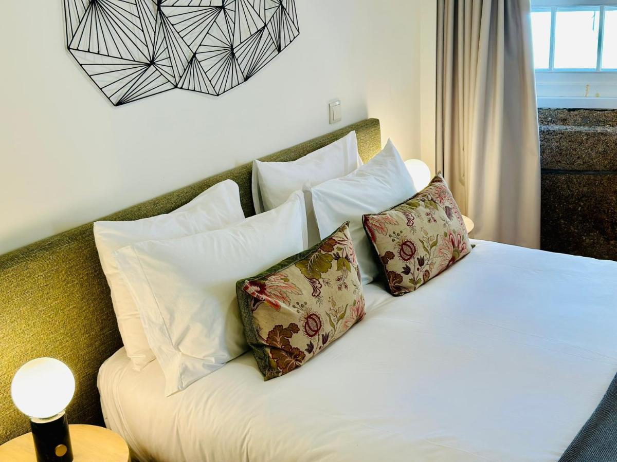 Charm Apartments Porto - Centro Batalha 1 ภายนอก รูปภาพ